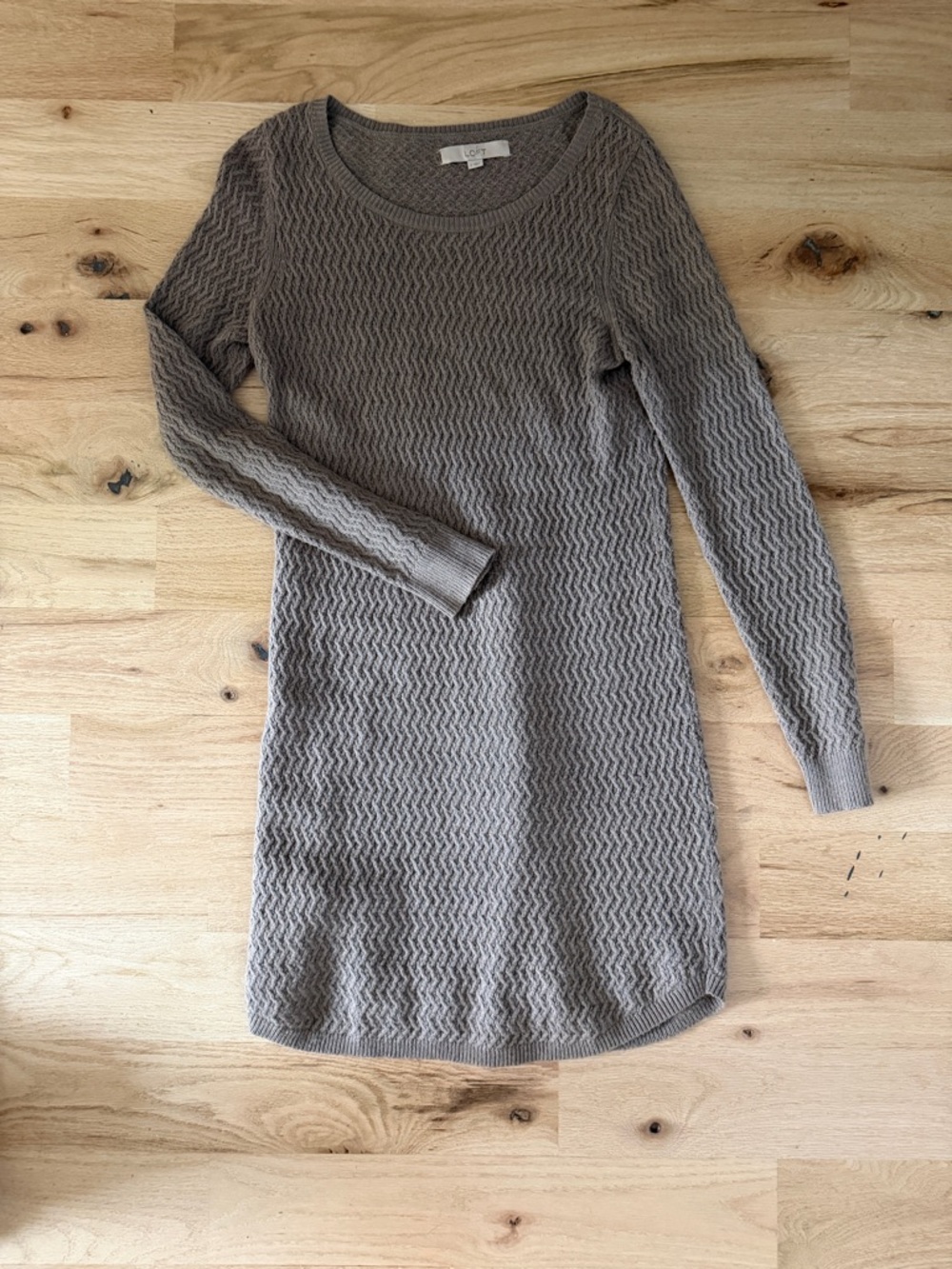 LOFT Taupe Knit Long Sleeve Dress